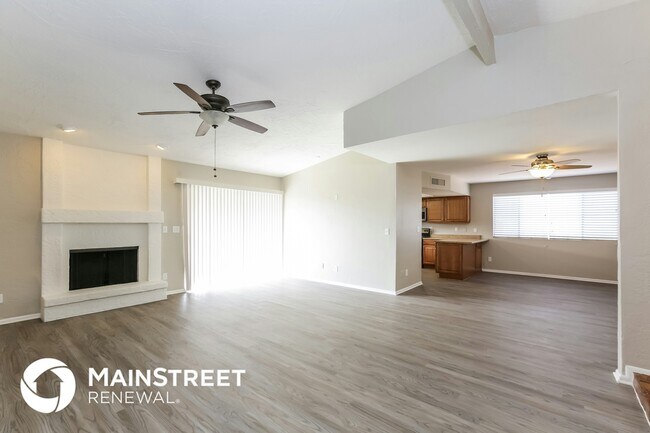 Photo - 4321 W Park Pl