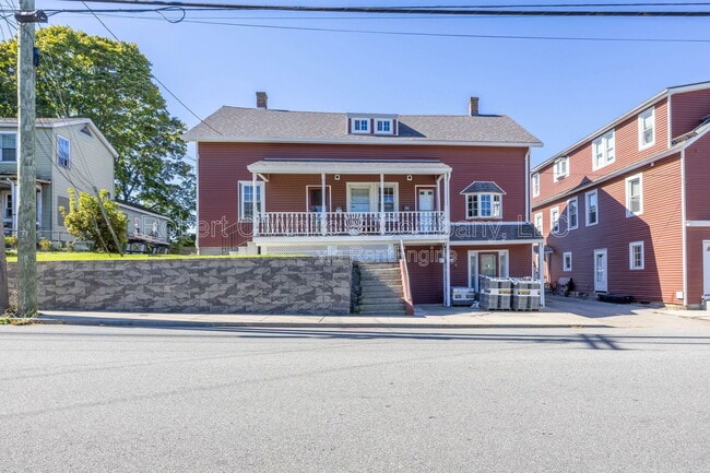 Photo - 77 Ashland St