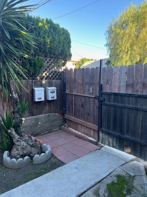 Photo - 245 W Elm Ave Unidad #2 - Detached Home