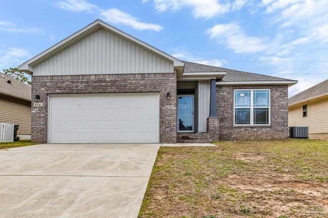 Photo - 970 John Deere Ln