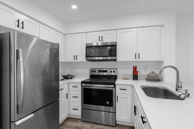 Photo - 14036 Fairway Island Dr