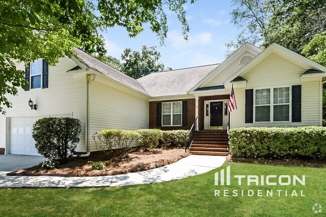 Building Photo - 136 Tanners Mill Rd Rental