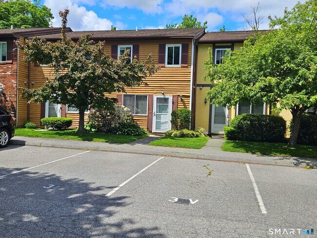 Photo - 24 East Ave Unit 3