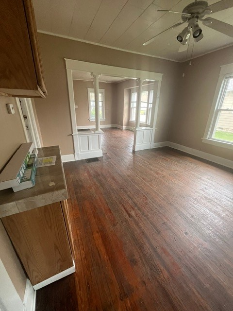 1009 W Neely Ave