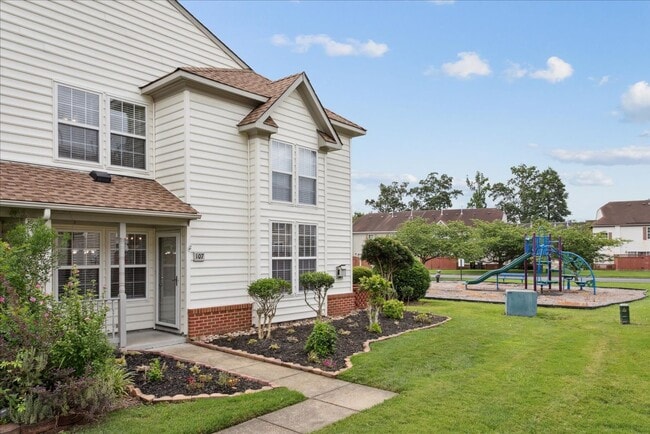 Photo - York County Townhouse | 3BR | 2.5BA | The Gables
