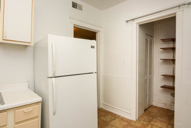 Photo - 2516 N Kedzie Blvd Unit W2