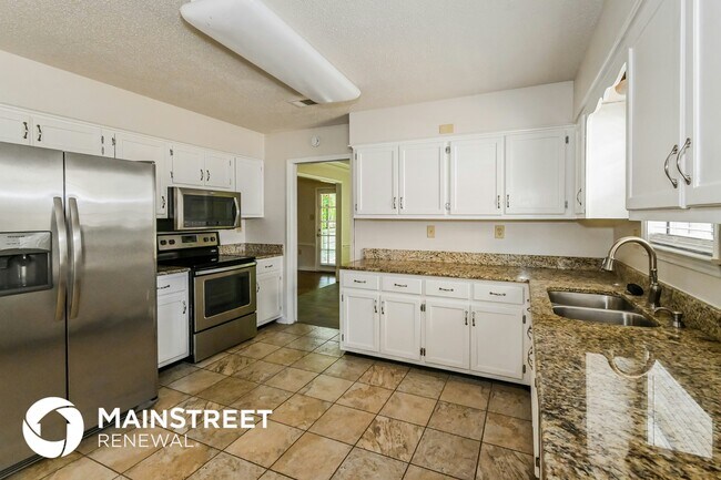 Photo - 2239 Easton Dr