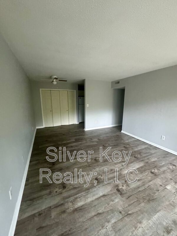 Photo - 311 Sunset Drive