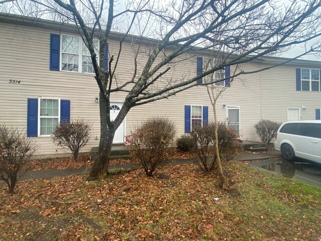 Photo - Room in Duplex on Beck St