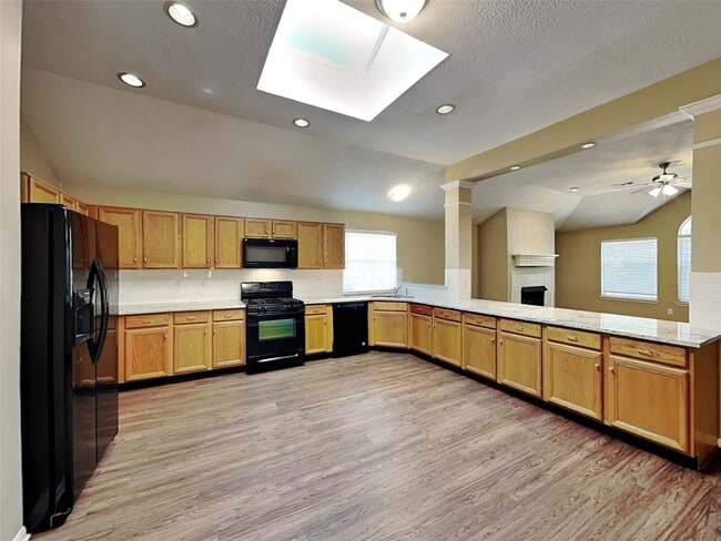 Photo - 1907 W Welsford Dr