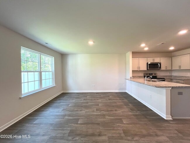 3206 Alibird Ln