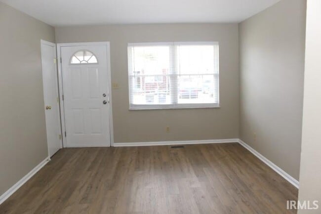 Photo - 2555 Stanley Ct