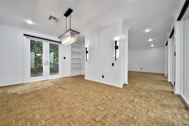 Photo - 33 River Hollow Ln