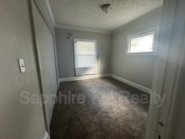 Photo - 4056 E 136th St