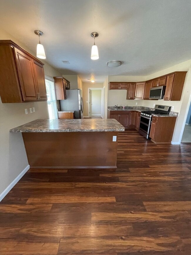 Photo - Single Family Home 2 bed For Rent