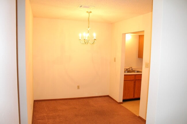 Photo - Forest Oaks Apartments