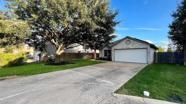 Photo - 1109 Dexford Dr