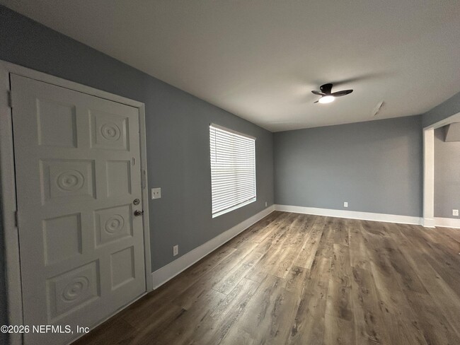 Photo - 7069 Perke Dr