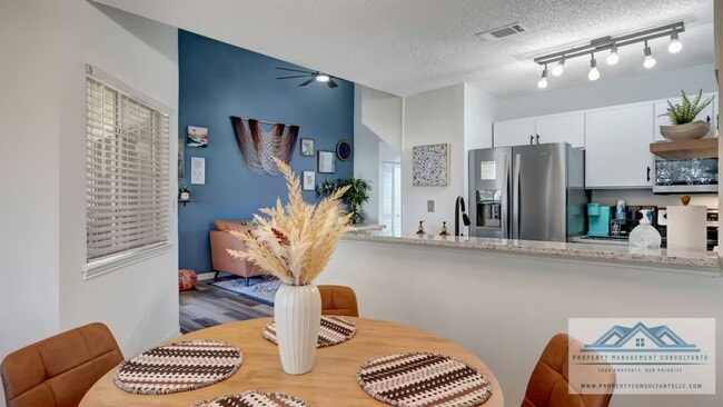 Photo - 1155 Old Monrovia Rd NW