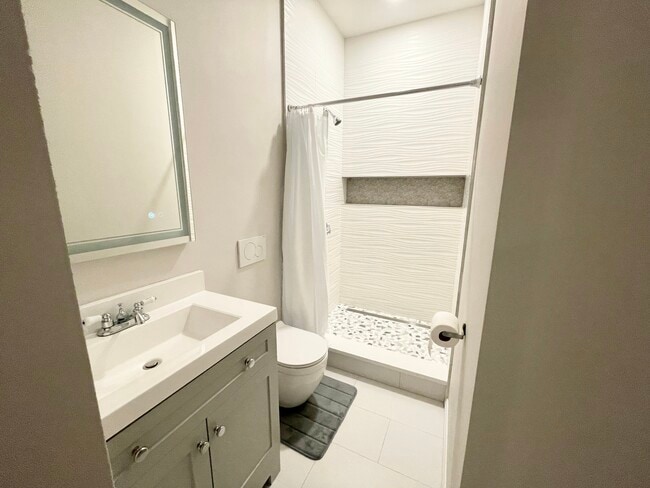 Photo - 23 Newport St Unit 3