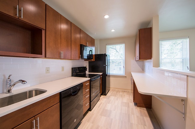 Photo - The Kingsway