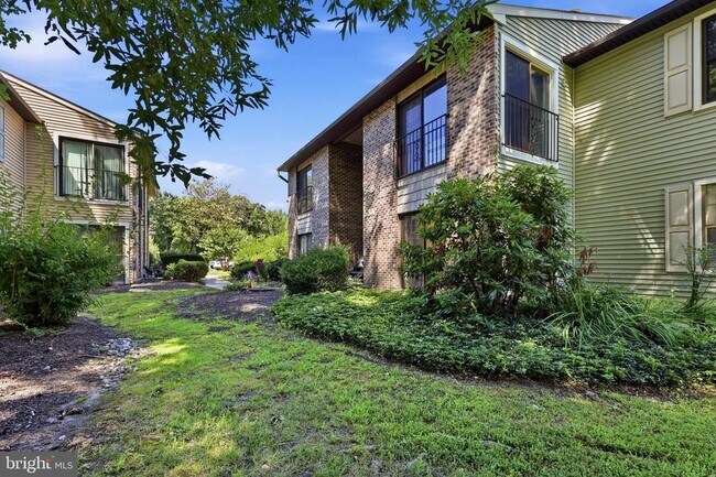 53A W Bluebell Ln