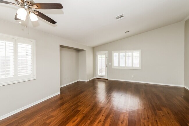 Photo - 1831 Featherbrook Ave