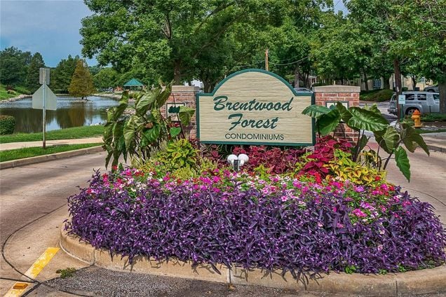 Building Photo - 1625 Thrush Ter Unit #1625