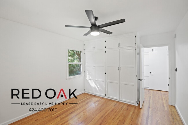 Photo - 2247 Merton Ave Unit 2