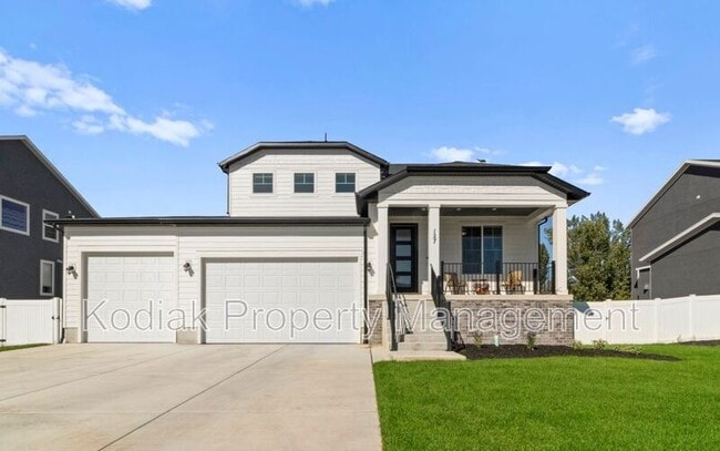 Building Photo - 127 N 4450 W