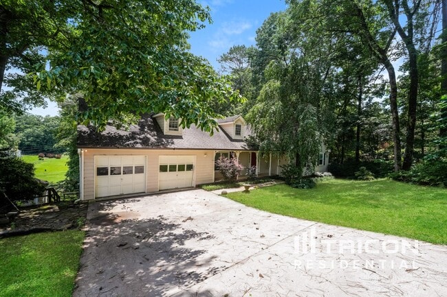 Photo - 1366 Oleander Dr SW House