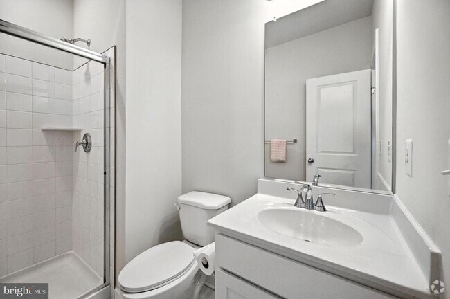 Building Photo - 7233 Mountaineer Dr Rental