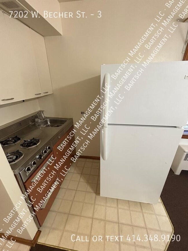 Photo - 7202 W Becher St Unit 3