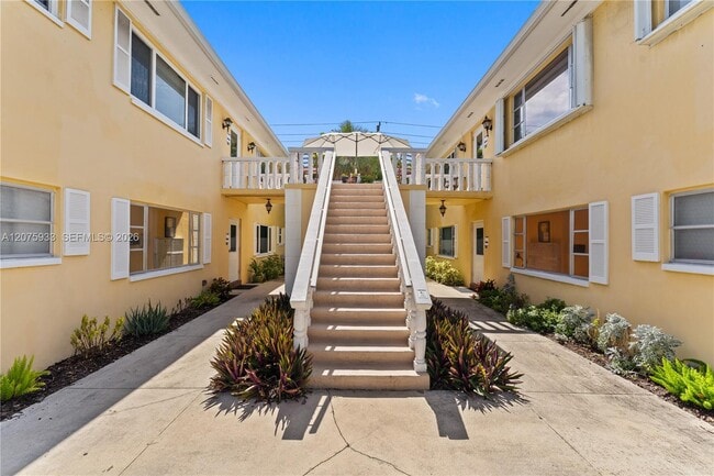 Photo - 5840 NE 22nd Way Unit 728