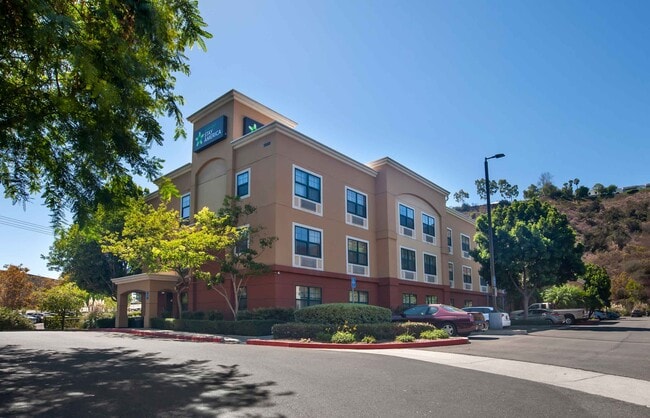 Furnished Studio-San Diego - Mission Valley - Stadium