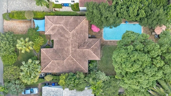 Photo - 426 NE 8th Ave