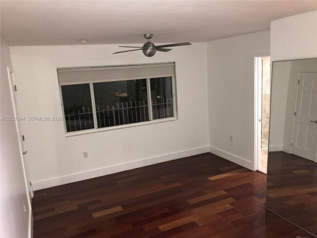 Photo - 731 6th St Unit 105-E