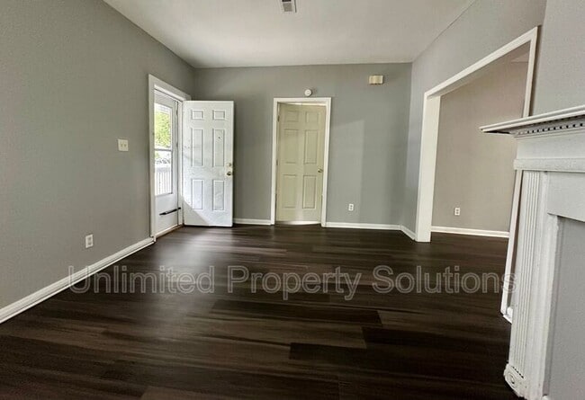 Photo - 1109 Fanning St