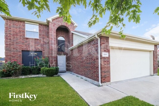 Photo - 204 Clydesdale St