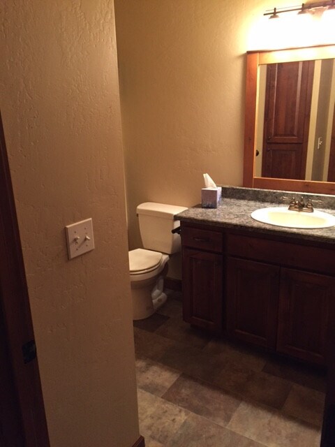 Photo - Beautiful Single Family Home for Rent in South Heart