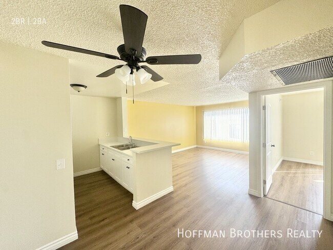 Photo - 9233 Van Nuys Blvd Unit 116