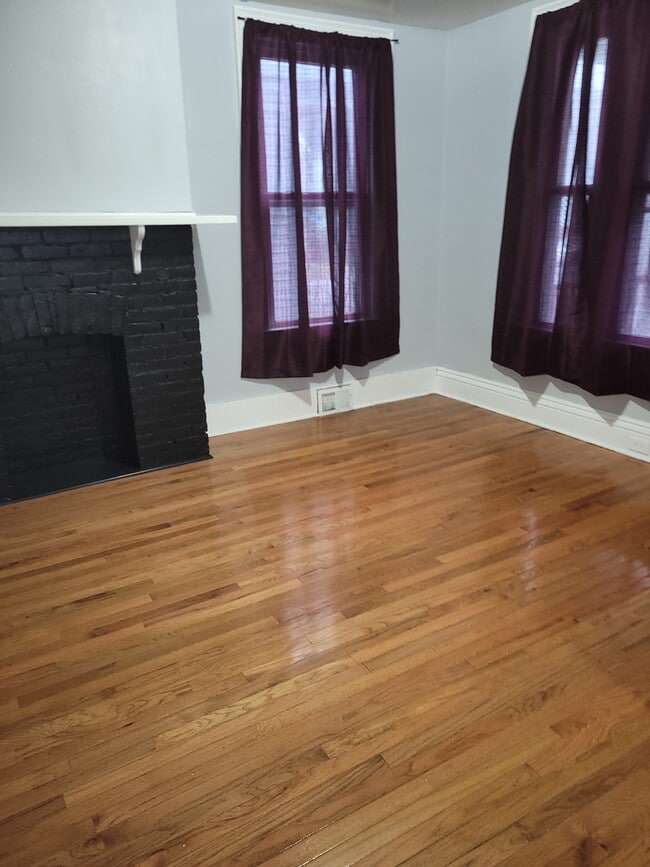 Photo - 376 W Delavan Ave