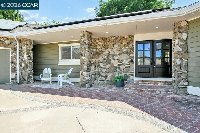4161 Leon Dr