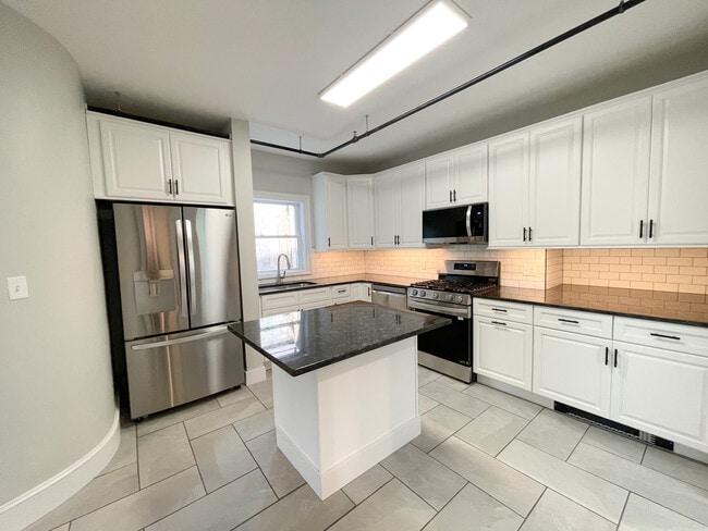 Photo - 53 S Clover St Unit 1