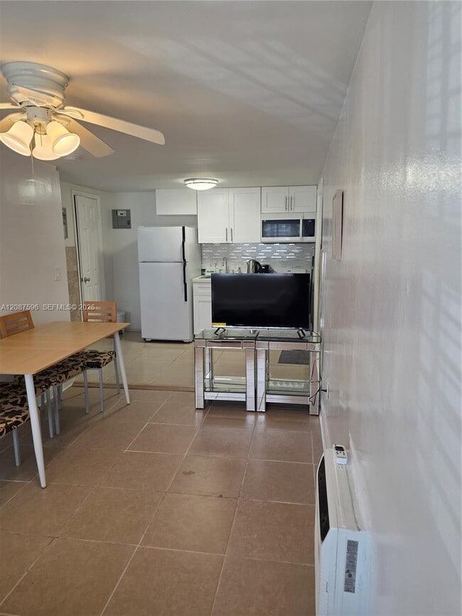 5712 Hollywood Blvd Unit 1