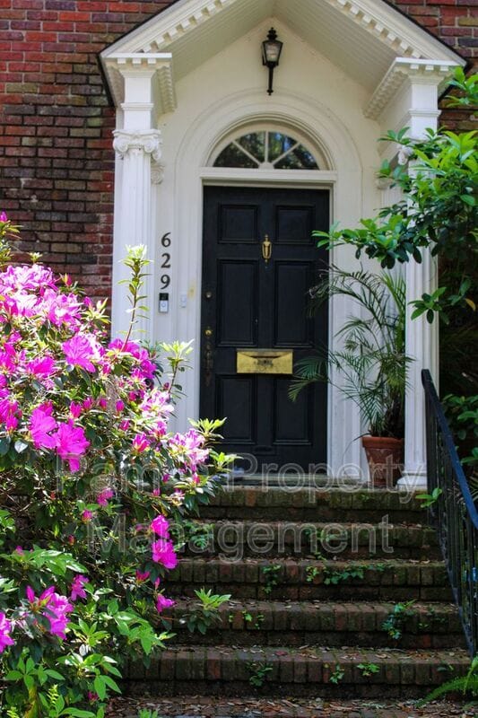 Photo - 629 E 46th St Unit Lower