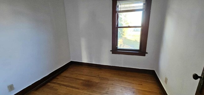 Photo - 2011 Monroe St Unit Upper