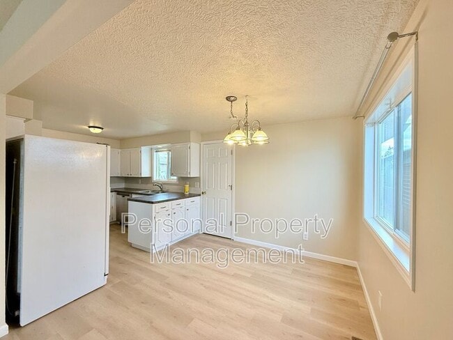 Photo - 2805 S Street