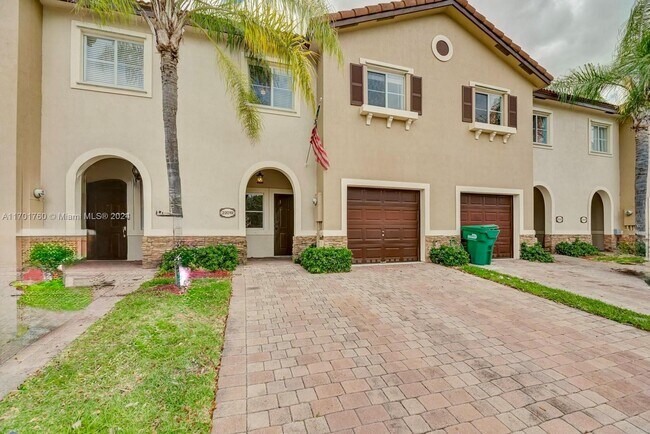 Photo - 22019 SW 88th Path Townhome