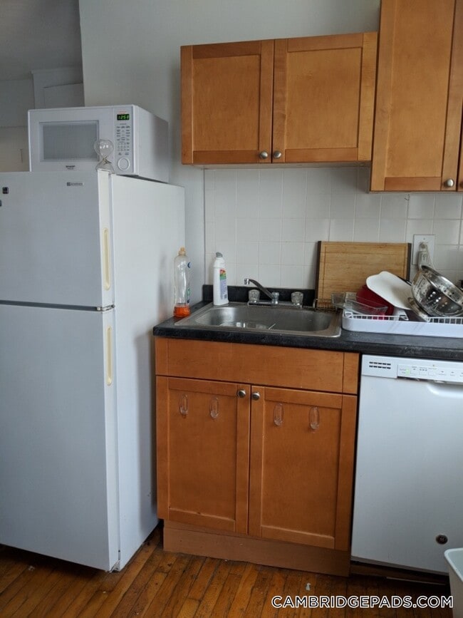 Photo - 148 5th St Unit 6